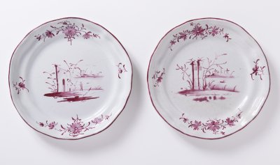 PAIRED PLATES FROM HOLÍČ