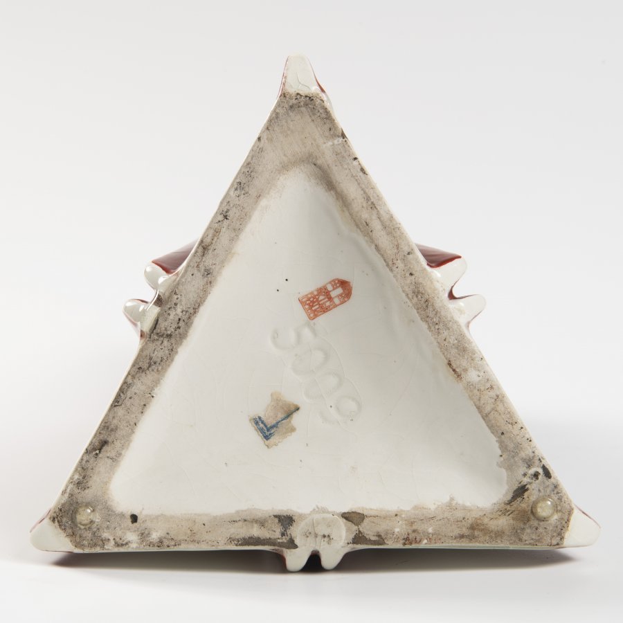 AN ANGULAR VASE