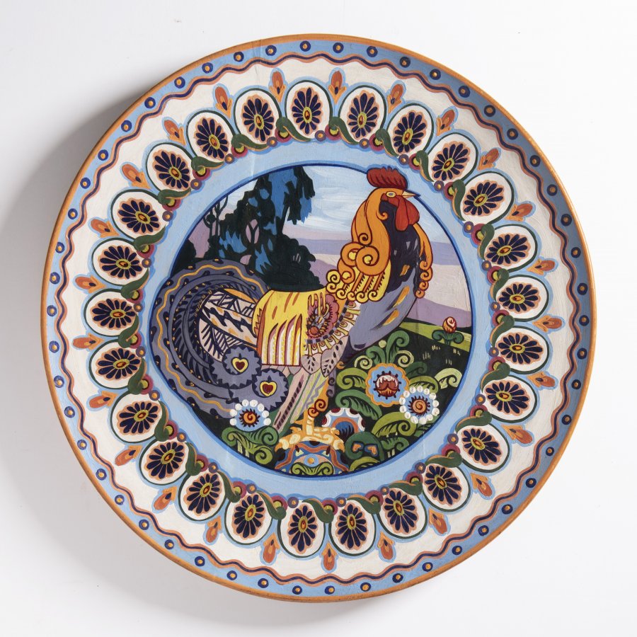 PAIRED DECORATIVE WALL PLATES
