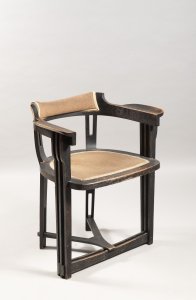 AN ART NOUVEAU ARMCHAIR