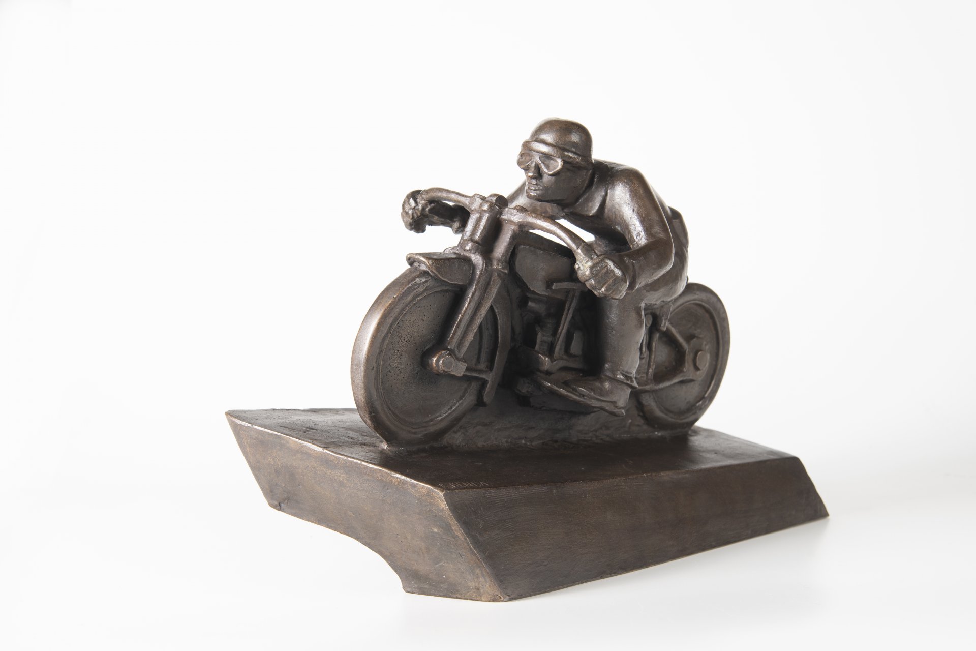 GARDEN AUCTION 2019