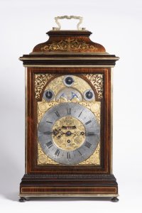 BAROQUE TABLE CLOCK WITH CARILLON