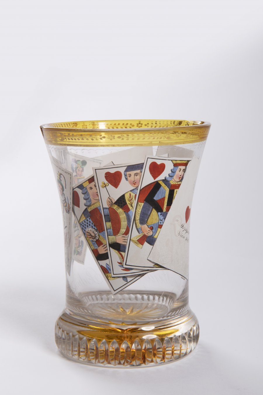 BEAKER WITH CARDS