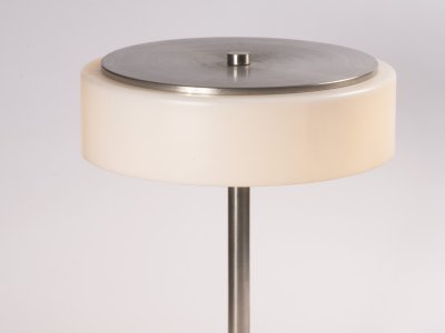 STOLNÍ LAMPA N° 5839