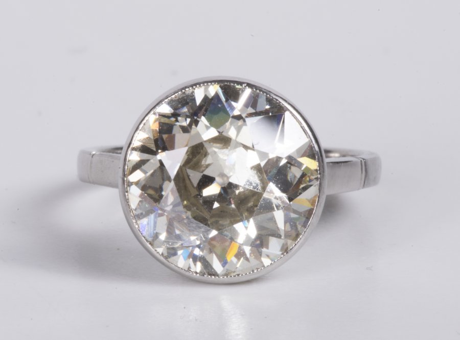 A DIAMOND RING