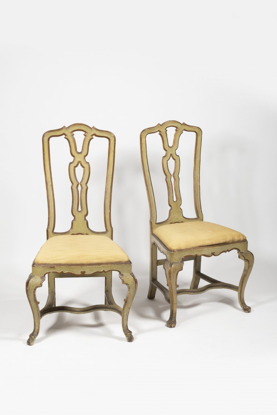 PAIR OF BAROQUE CHAIRS