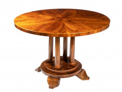 round table biedermeier