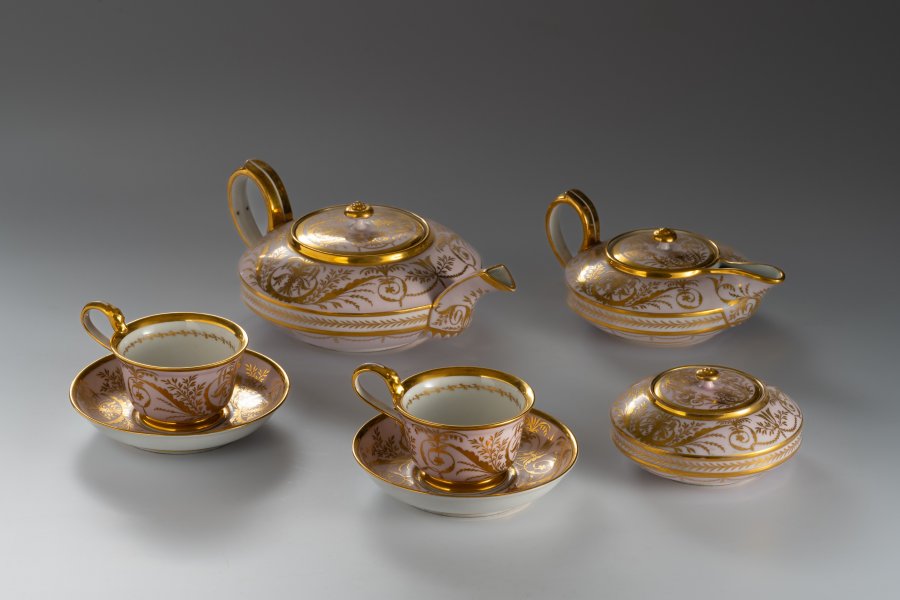 TEA SET SLAVKOV
