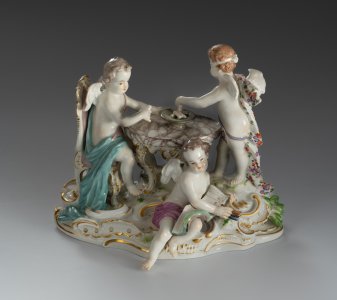 THREE PUTTI MEISSEN