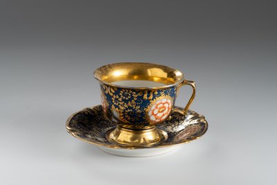 CUP AND SAUCER BŘEZOVÁ