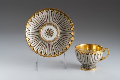 CUP AND SAUCER SLAVKOV