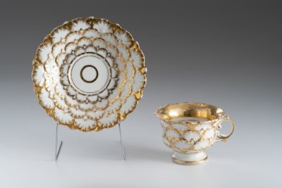 CUP AND SAUCER BŘEZOVÁ
