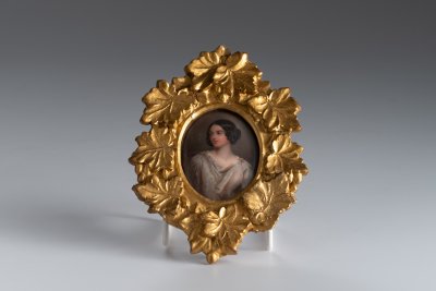 MINIATURE PORTRAIT LUCRETIA