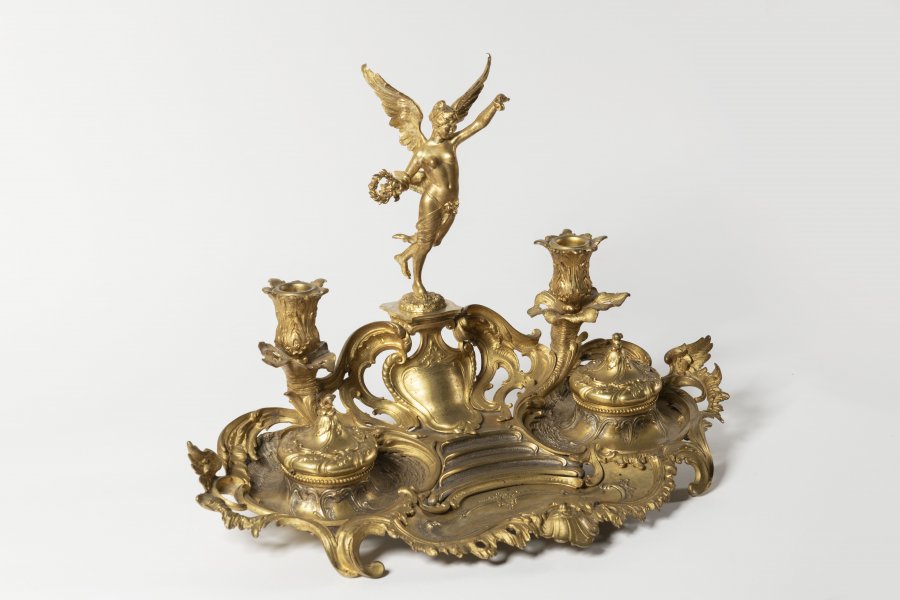 TABLE INKWELL WITH CANDLESTICKS