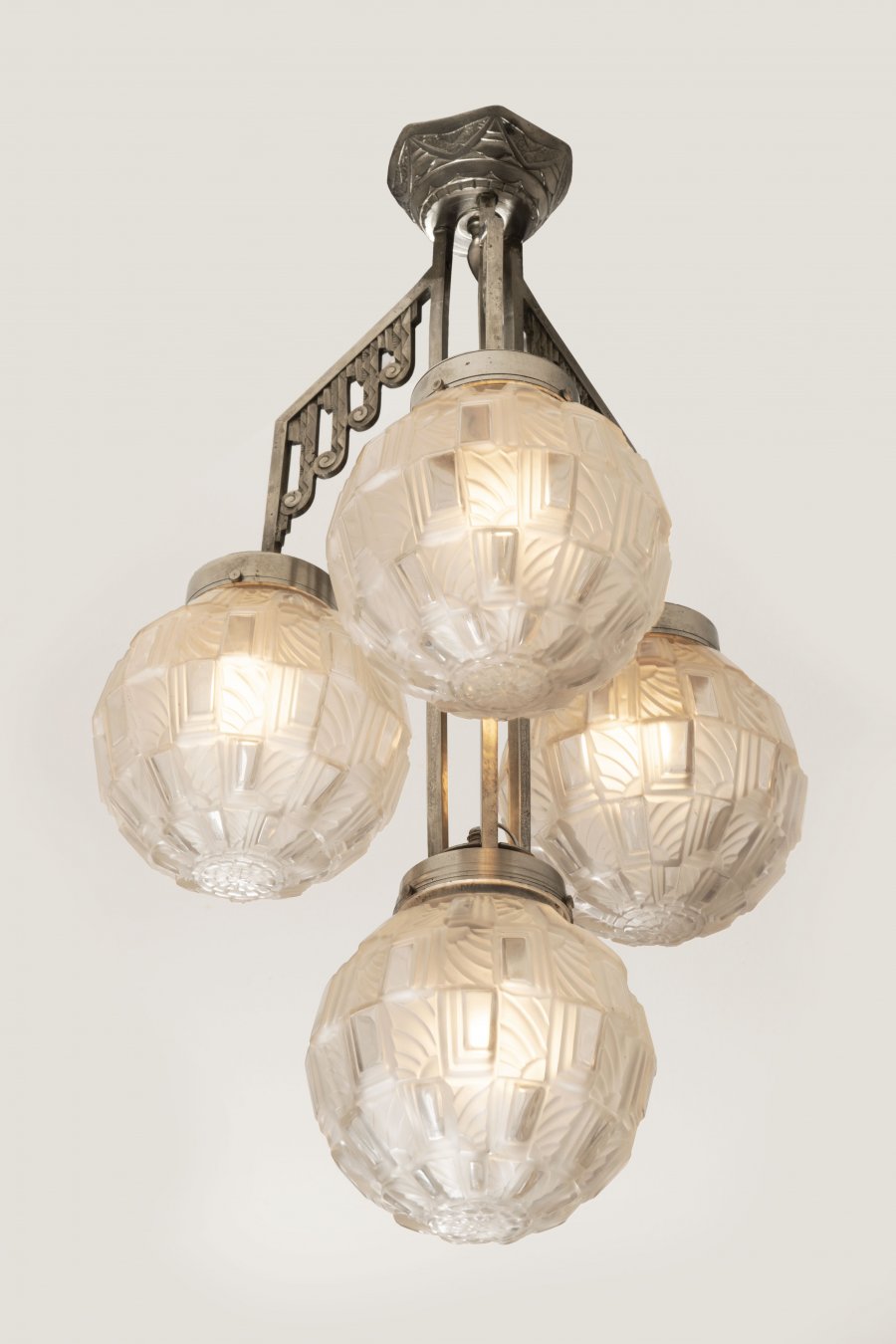 LUSTR ART DECO