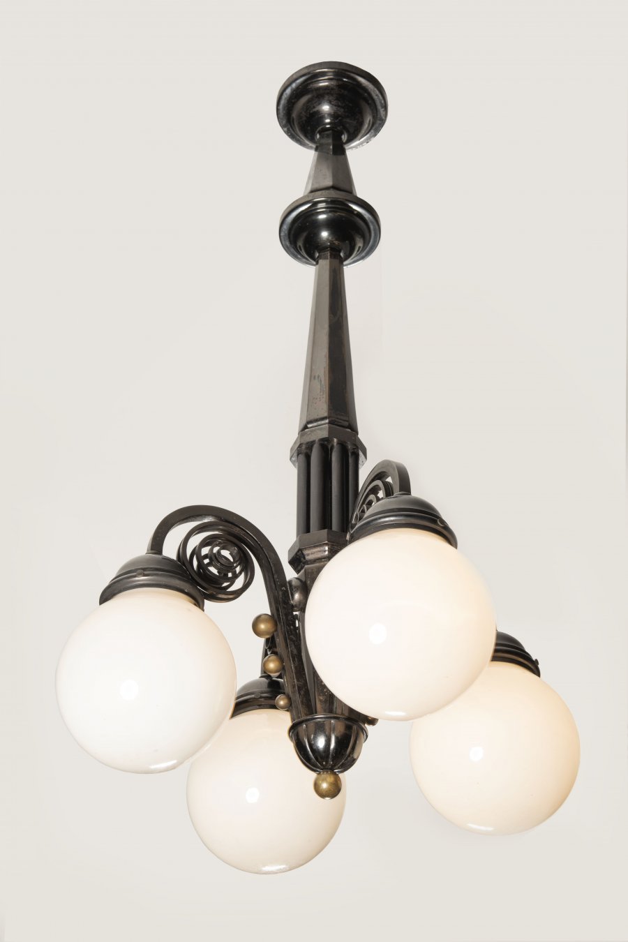 LUSTR ART DECO