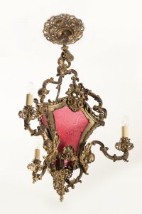 ROCOCO-STYLED CHANDELIER