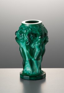 SMALL ART DECO VASE