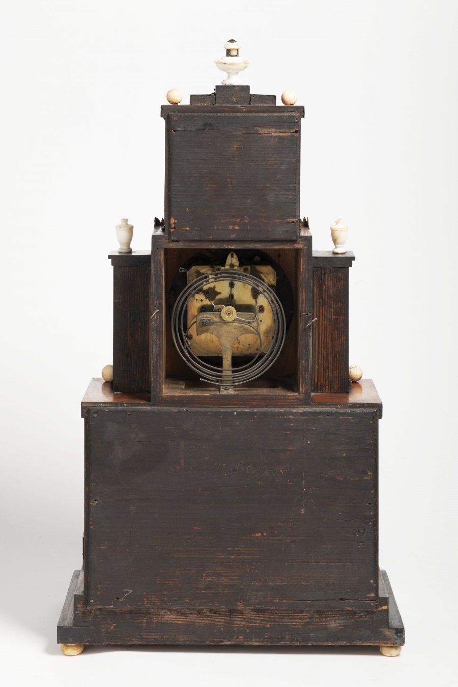 STOLNÍ EMPÍROVÉ HODINY