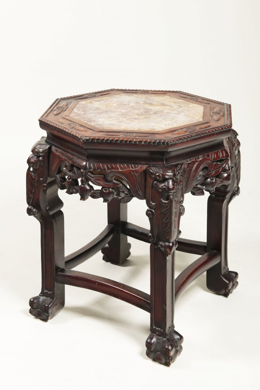 ČÍNSKÝ ODKLÁDACÍ STŮL