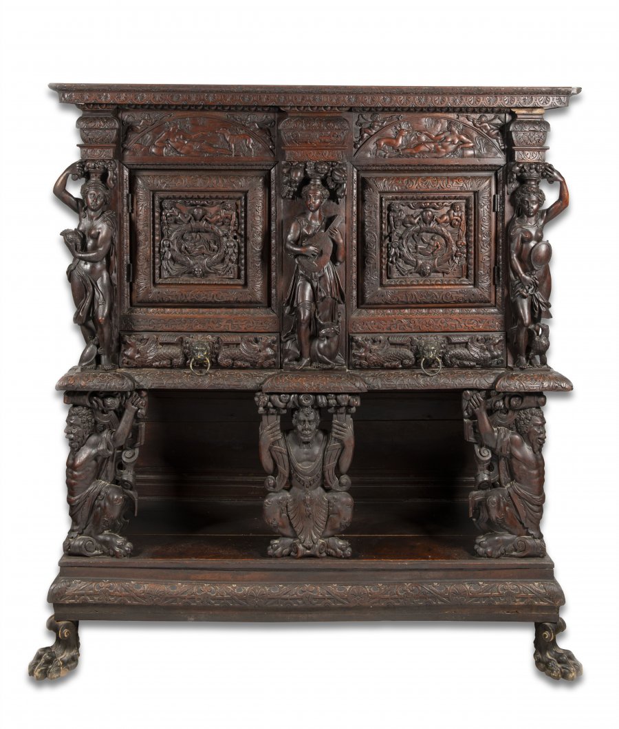IMPRESSIVE MANNERIST DRESSER