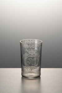 Sklo 062
