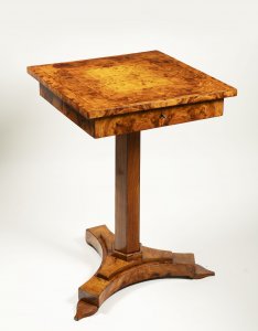 BIEDERMEIER SEWING TABLE