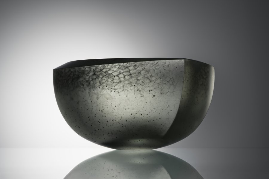GLASS BOWL