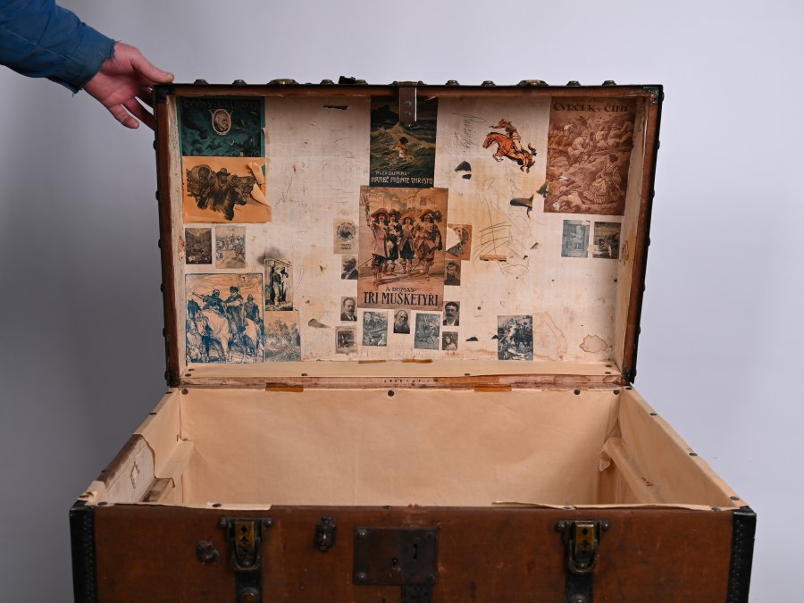 A TRAVEL CHEST