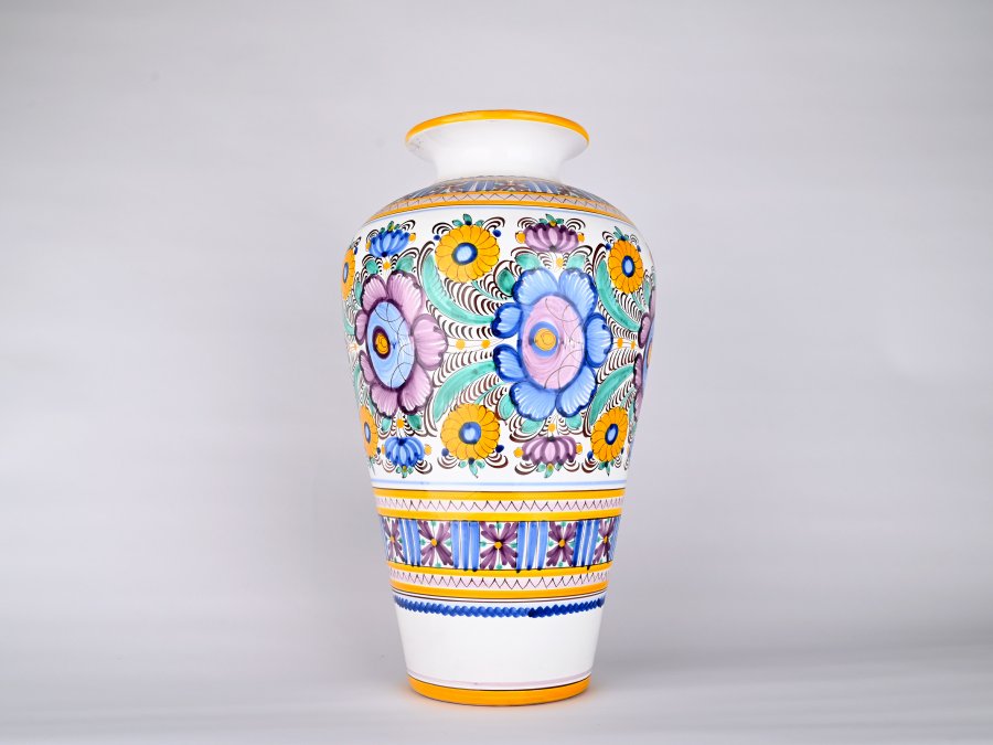 PAINTED VASE