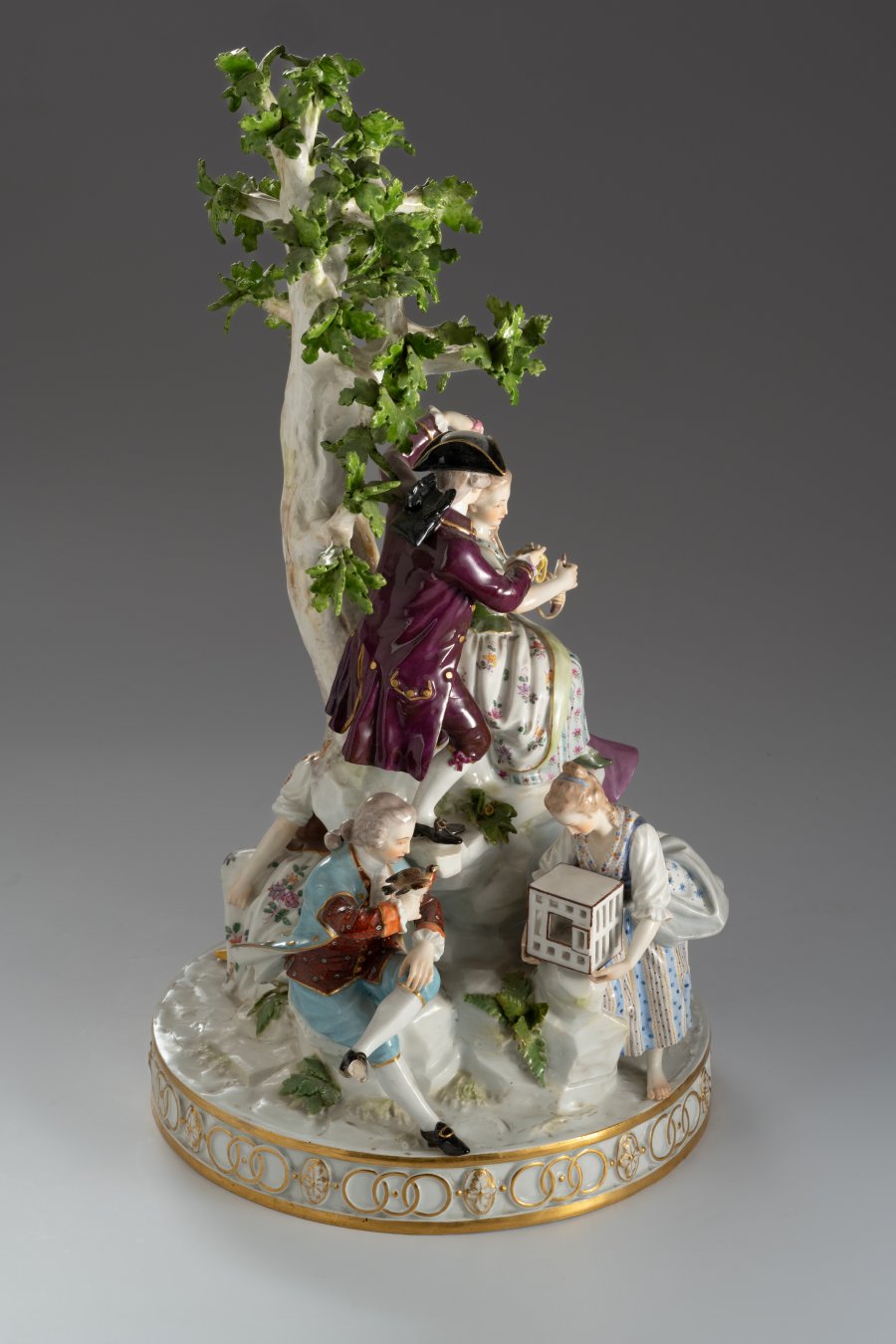 GROUP UNDER A TREE MEISSEN