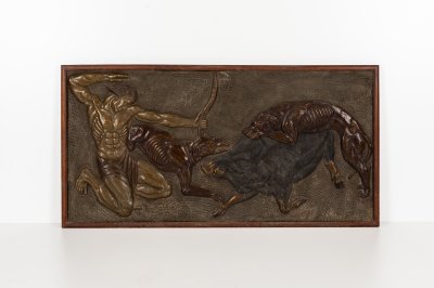 ART DECO HUNTING RELIEF