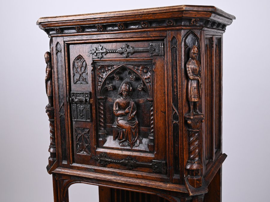 CABINET IN A GOTHIC REVIVAL STYLE