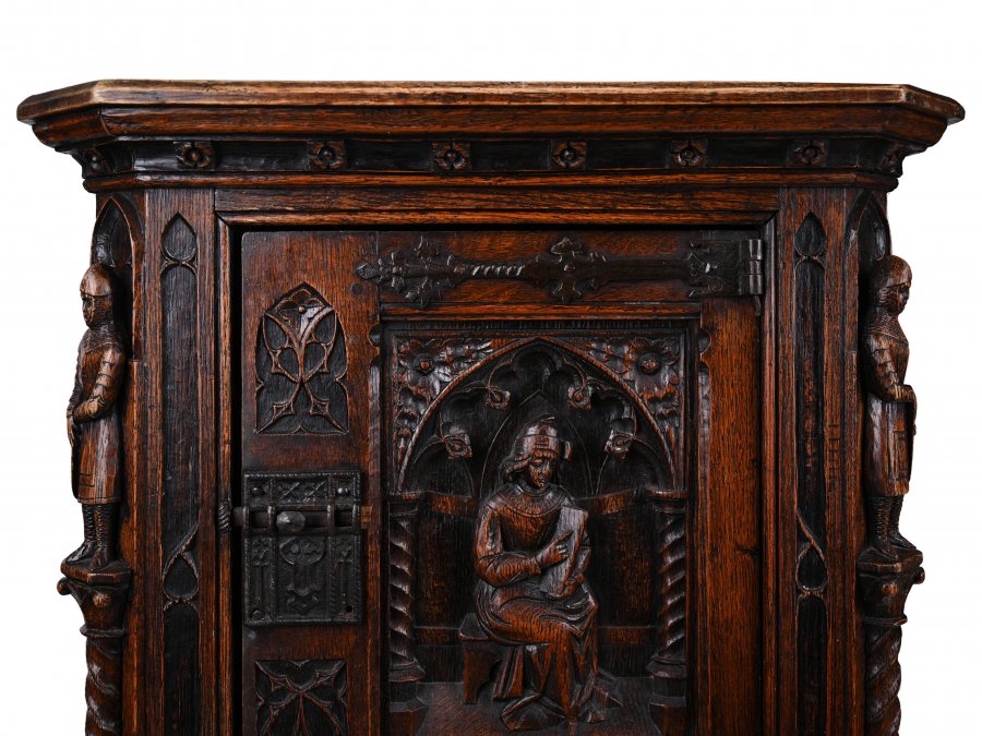 CABINET IN A GOTHIC REVIVAL STYLE