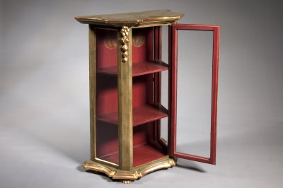 POLYCHROME DISPLAY CABINET