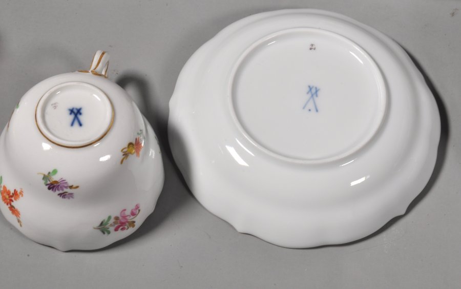 PORCELAIN TEA AND COFFEE SET