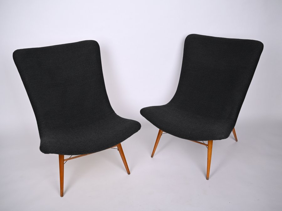 PAIR OF FUNCTIONALIST CHAIRS