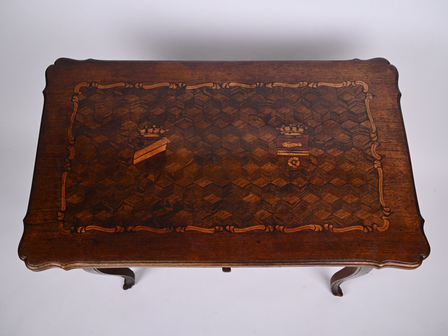MARQUETRY TABLE WITH COAT OF ARMS