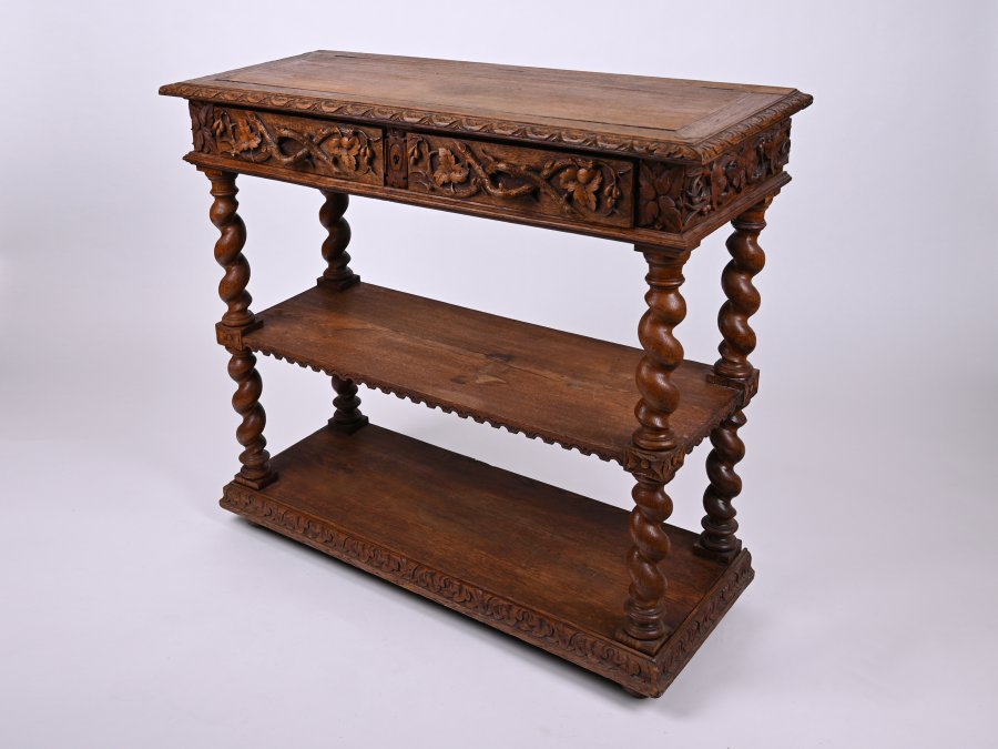 ETAGERE WITH VINE SPRIGS