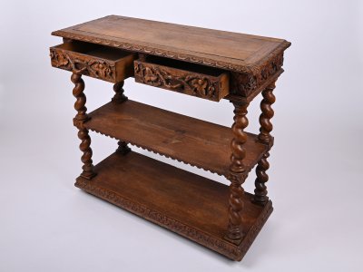 ETAGERE WITH VINE SPRIGS