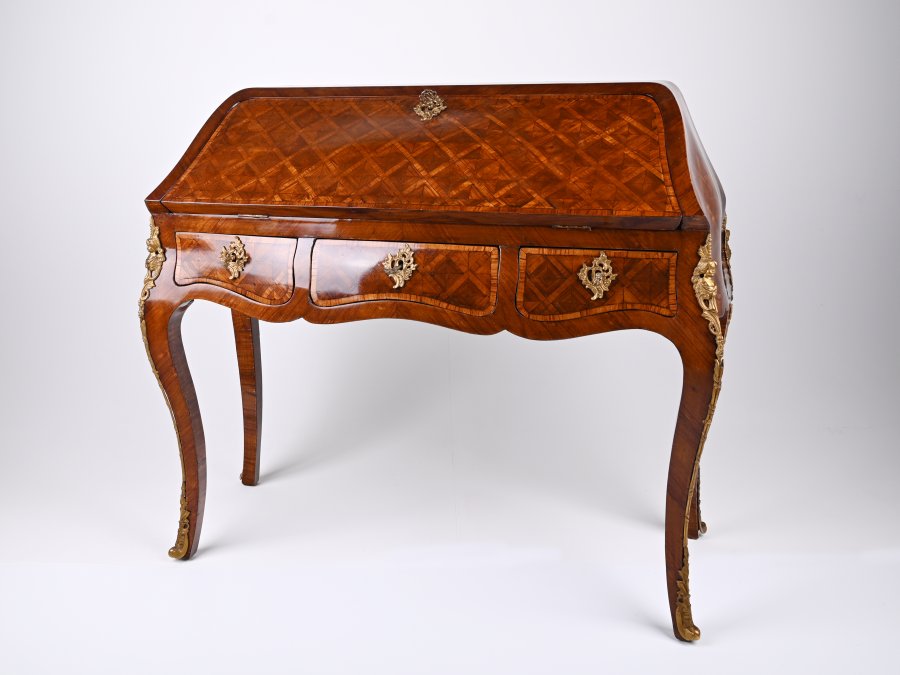 LOUIS XV. BUREAU