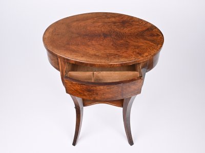 BIEDERMEIER TABLE