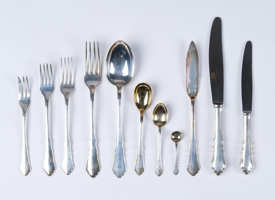 SILVER DINING SERVICE