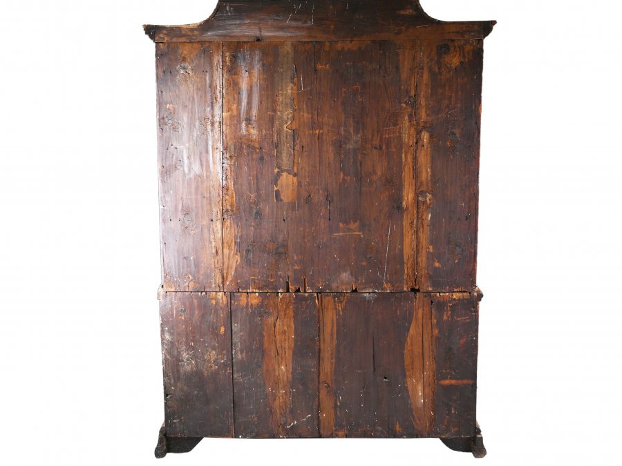 IMPRESSIVE BAROQUE COMMODE WITH WARDROBE