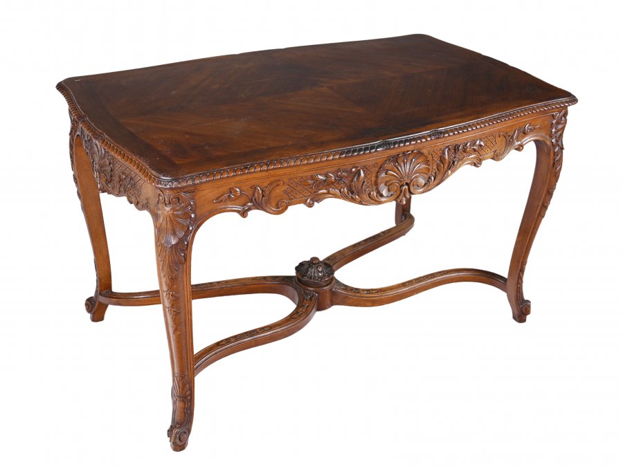 BAROQUE CENTRAL TABLE