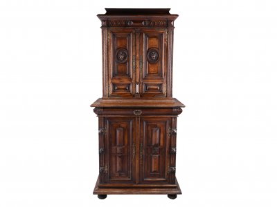 RENAISSANCE CABINET