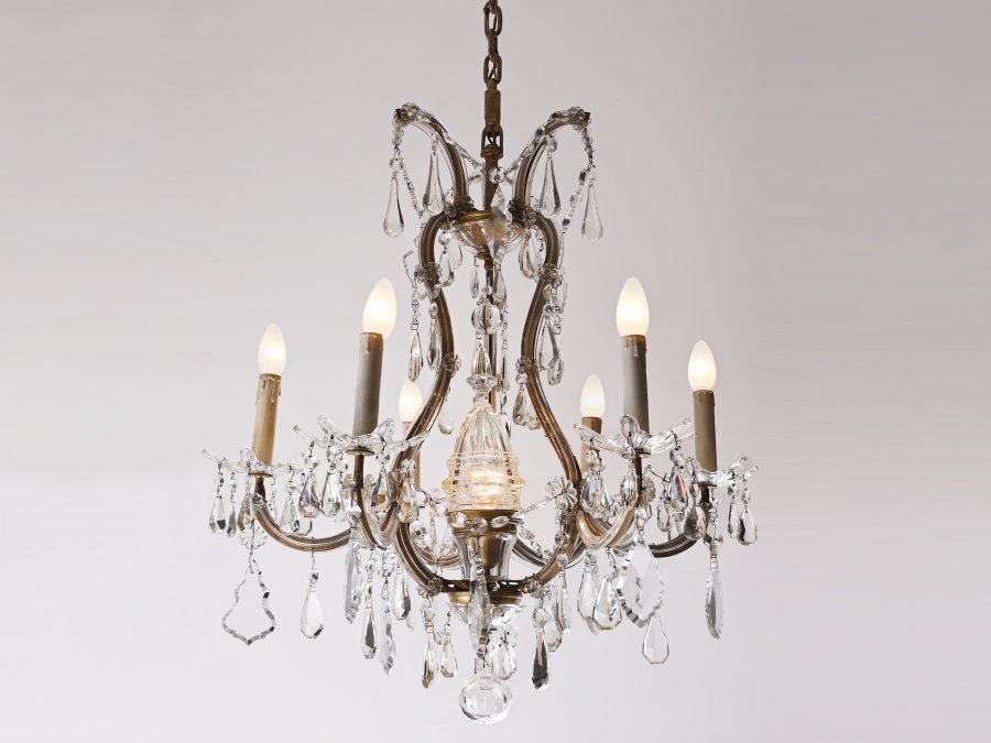 CRYSTAL CHANDELIER II