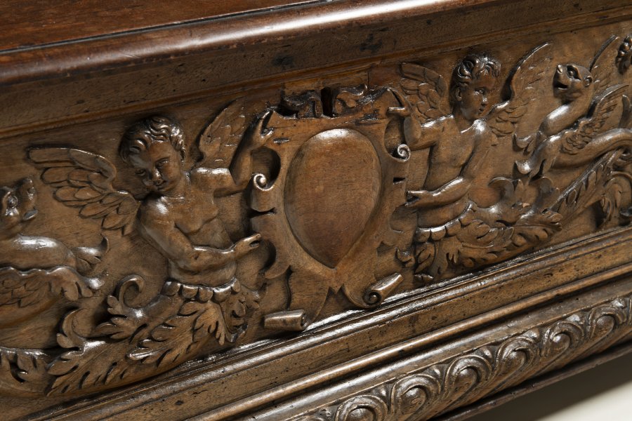 MANÝRISTICKÁ TRUHLA