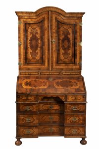 BAROQUE CABINET