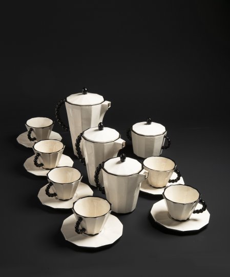 A CUBIST TEA AND COFFEE SERVICE